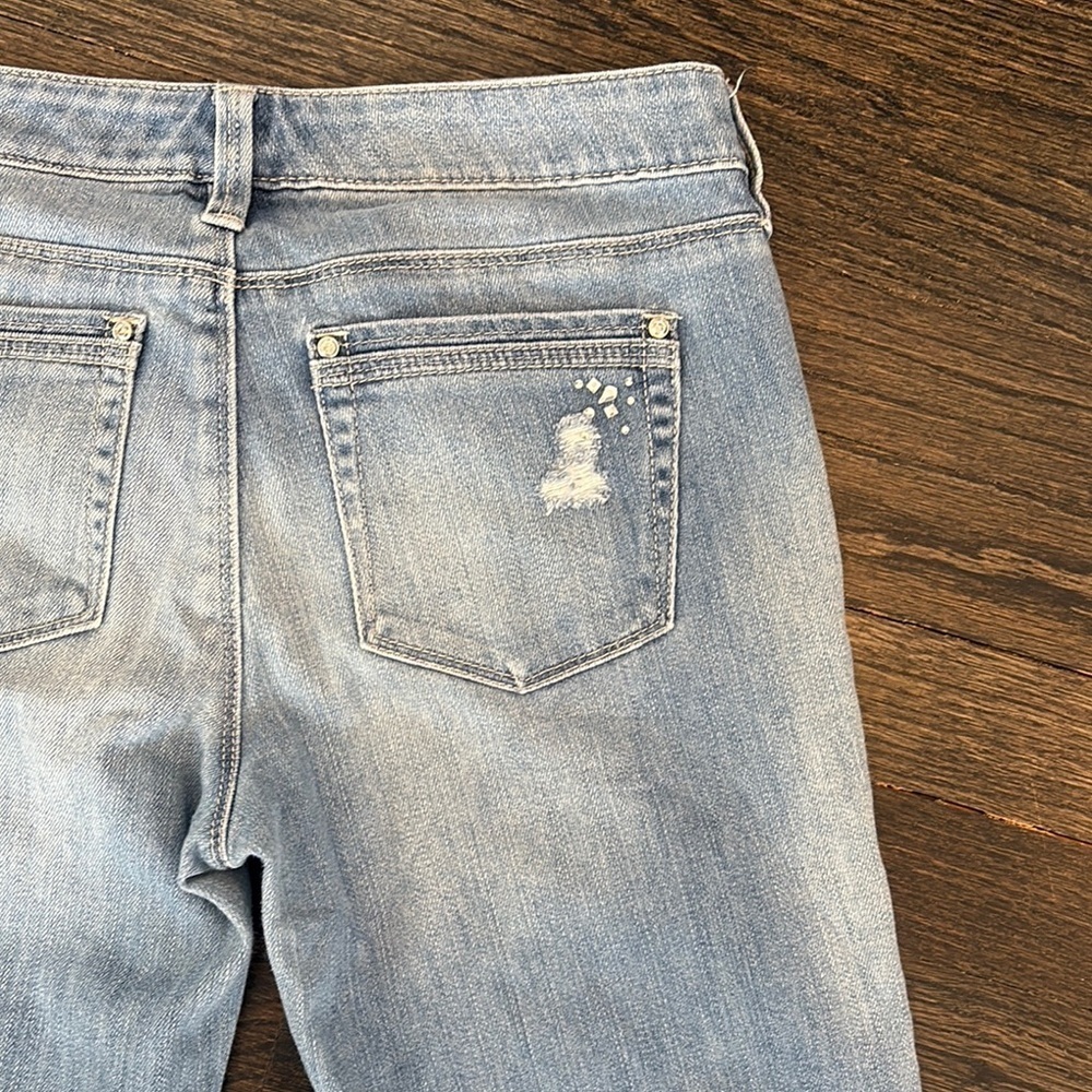 Light Blue Distressed Women Jeans by White House Black Market (size 0) - Picture 9 of 9